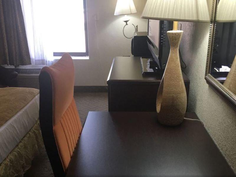 A Victory Inn - West Dearborn Dearborn Heights Ngoại thất bức ảnh