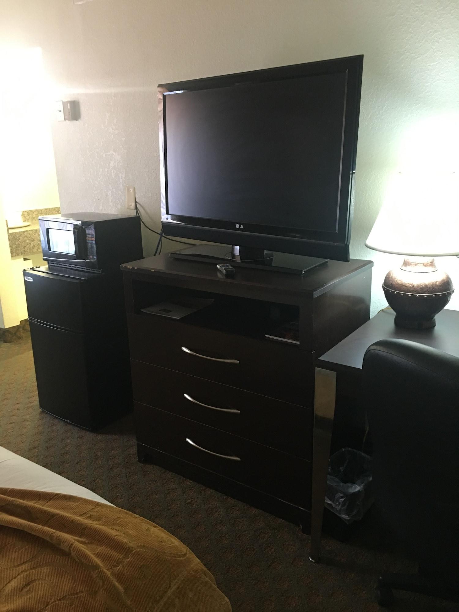 A Victory Inn - West Dearborn Dearborn Heights Ngoại thất bức ảnh