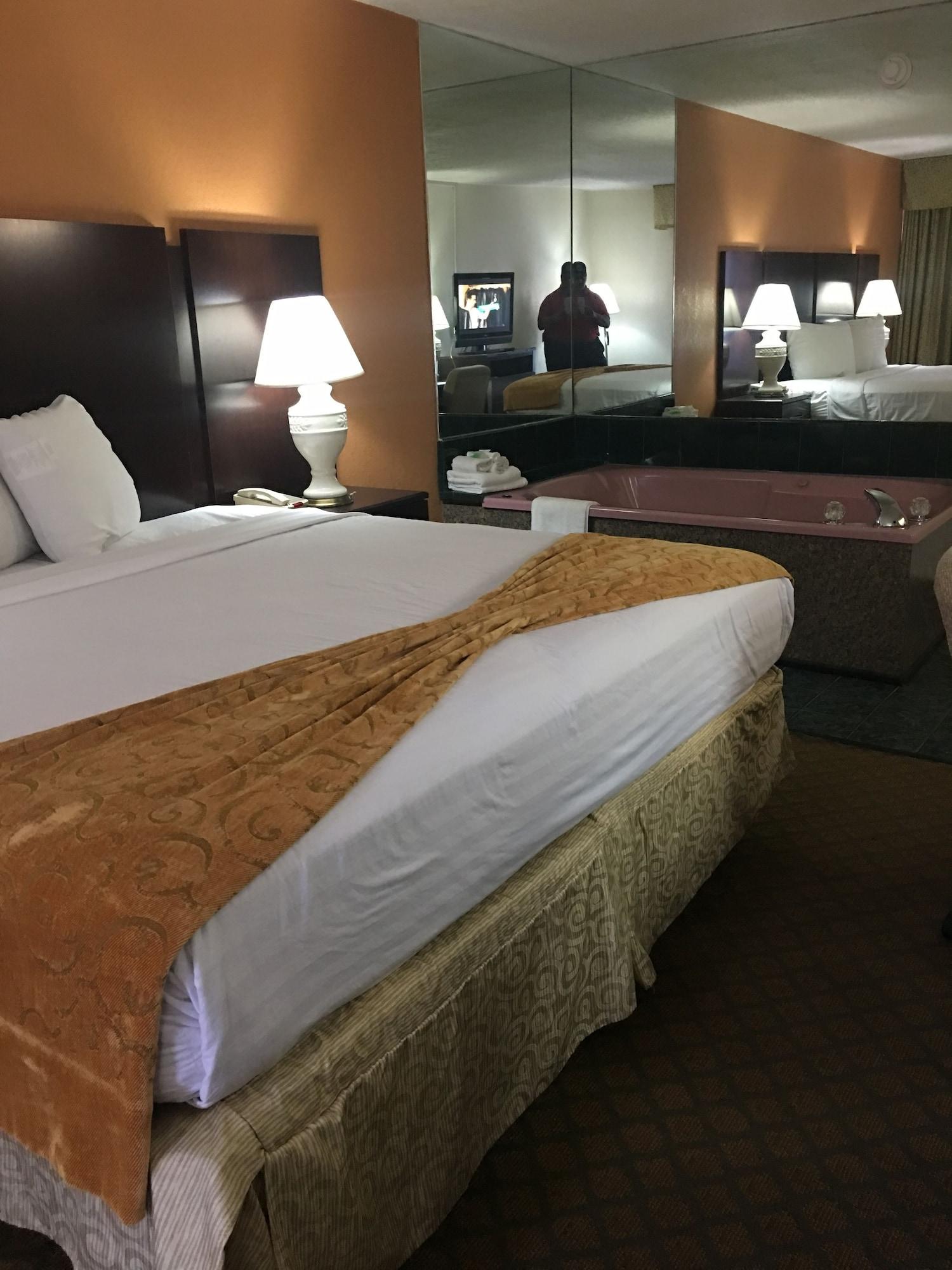 A Victory Inn - West Dearborn Dearborn Heights Ngoại thất bức ảnh
