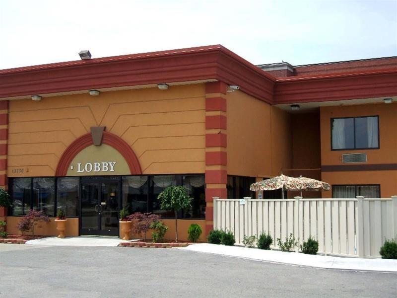 A Victory Inn - West Dearborn Dearborn Heights Ngoại thất bức ảnh