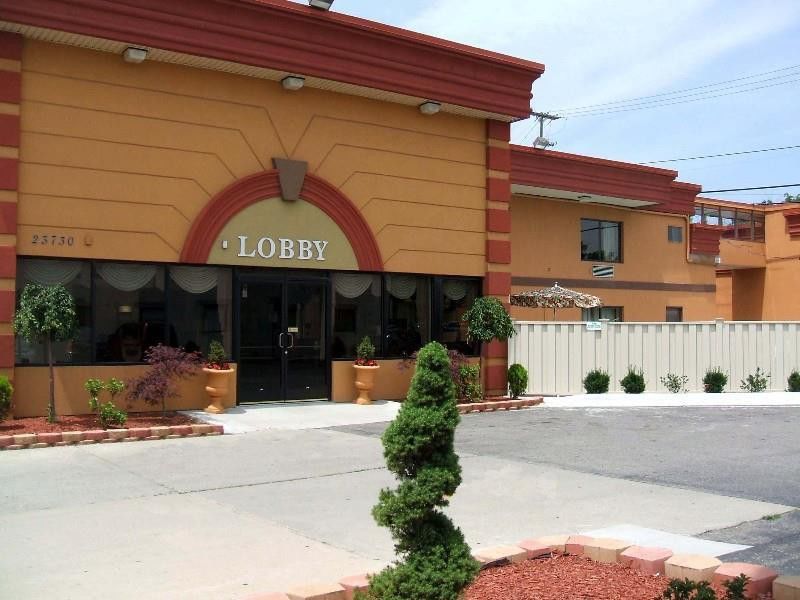 A Victory Inn - West Dearborn Dearborn Heights Ngoại thất bức ảnh
